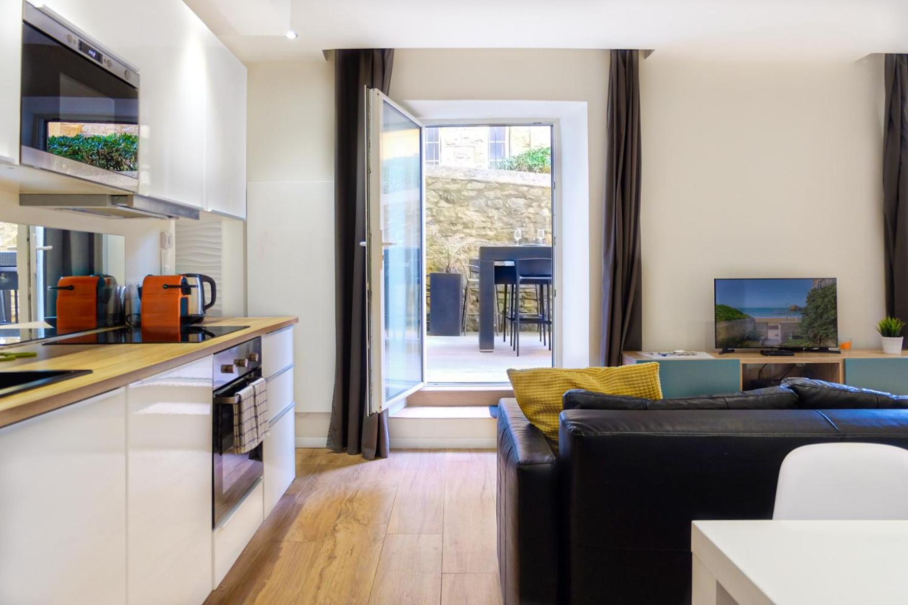 Magnifique Appartement Avec Terrasse, Parking Et Vue Sur L'Ocean Pour 5 Biarriz Exterior foto